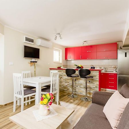Sea Holiday Muo With Sea And City View Kotor Exterior photo